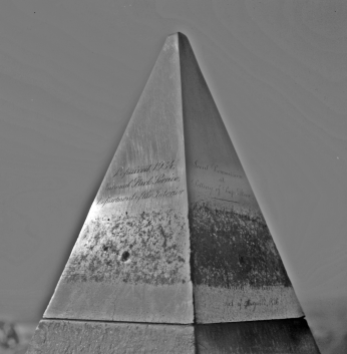 Washington-Monument-Aluminum-Apex-Laus-Deo-1004x1024